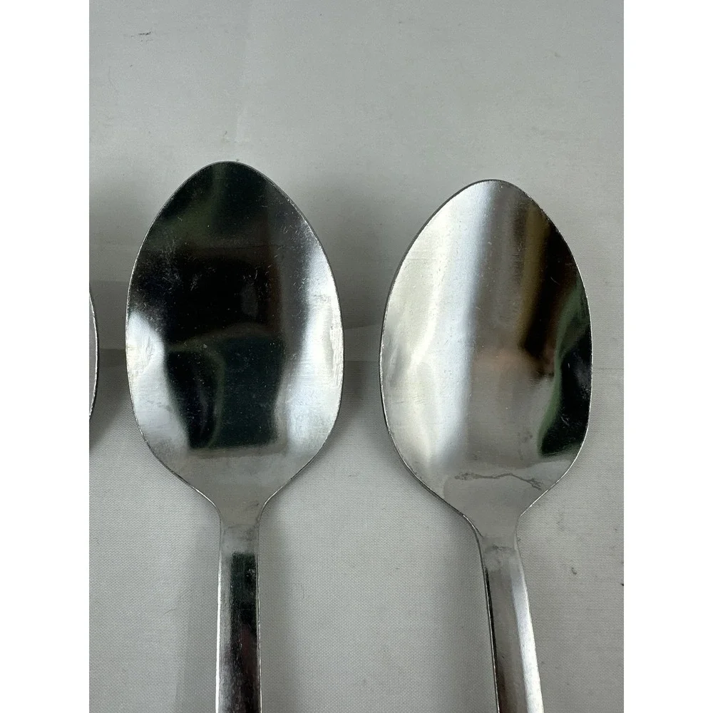 Winco 217 18-0 Stainless Steel Serving Spoons 7 3/4